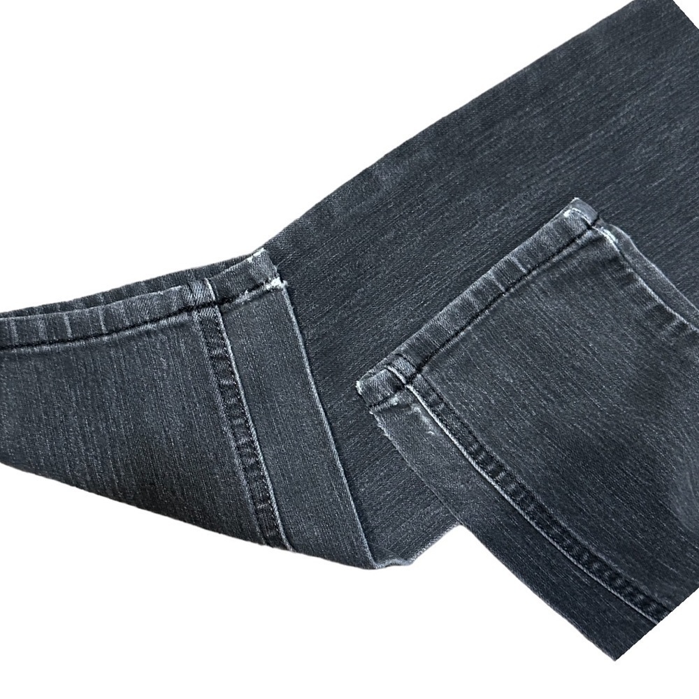 L.E.I. Ashley Louise Denim Distressed Jeans Size 0 - Picture 7 of 7